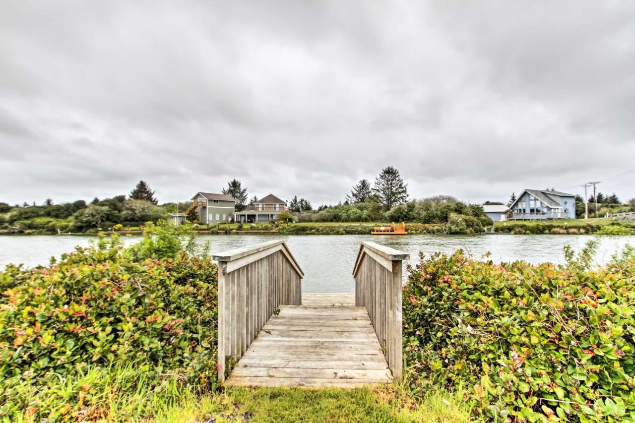 Ocean Shores House With Hot Tub - Walk To Beach Zewnętrze zdjęcie